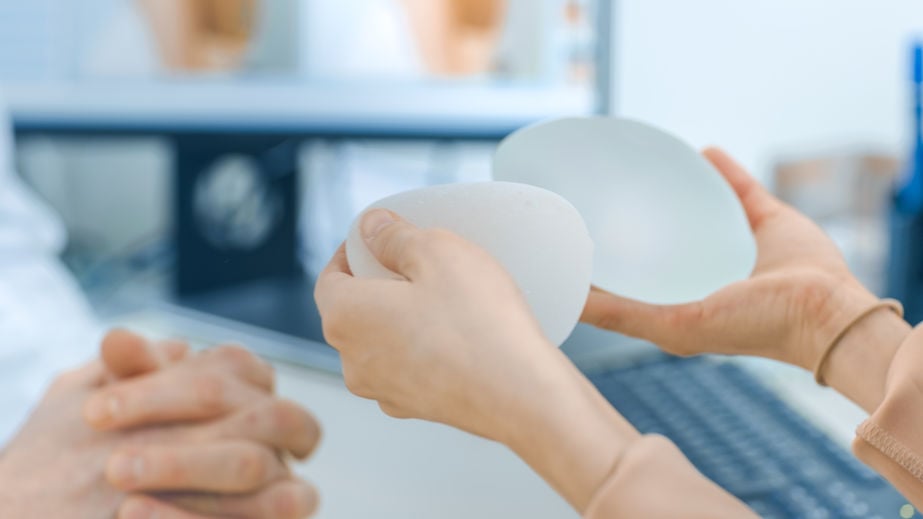 john-park-plastic-surgery-The-Art-Of-Breast-Augmentation-3-Questions-To-Ask-To-Achieve-Natural-Looking-Results