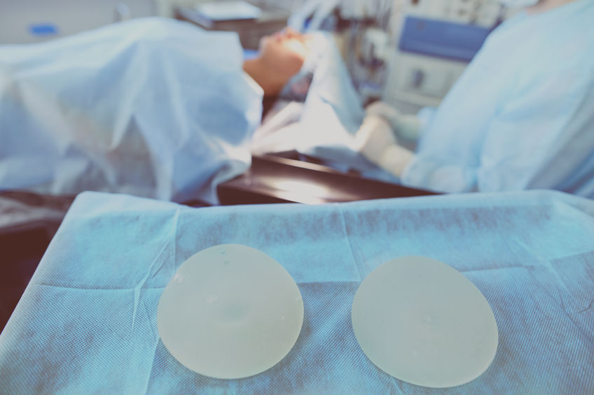 john-park-plastic-surgery-Are-Breast-Implants-Permanent-3-Signs-For-Breast-Implant-Replacement