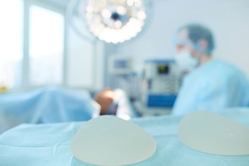 john-park-plastic-surgery-Breast-Implant-Exchange-Surgery-3-Key-Points-Of-Silicone-vs-Saline-Implants