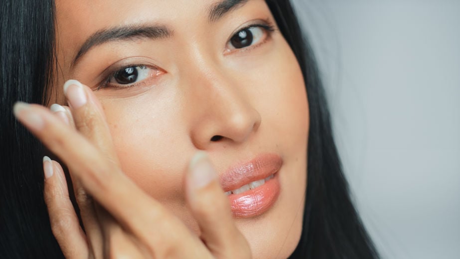 john-park-plastic-surgery-Upper-vs-Lower-Blepharoplasty-Choosing-The-Right-Procedure-For-Your-Eyes