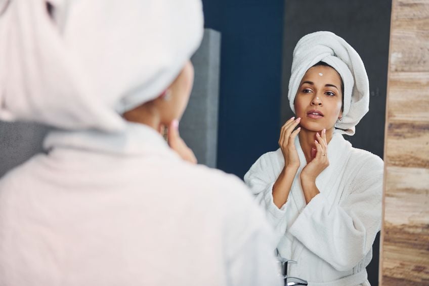 john-park-plastic-surgery-Am-I-Too-Young-Best-Age-To-Consider-A-Facelift-For-Natural-Results